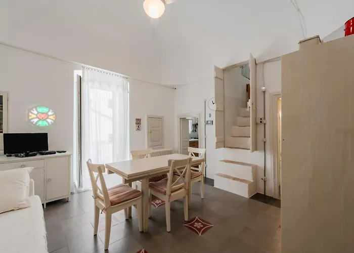 Casa Settecento By Rentbeat Apartamento *
